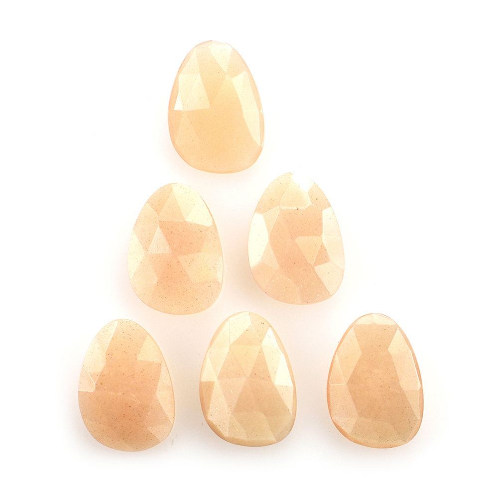 PEACH MOONSTONE ROSE CUT BRIOLETTE PEARISH 14X10MM 3.16 Cts.