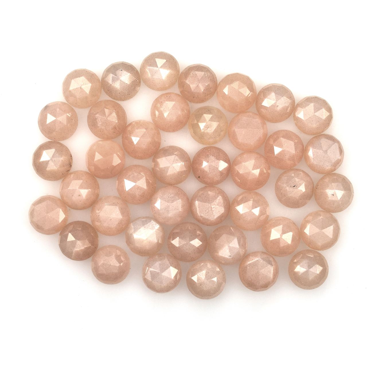 PEACH MOONSTONE ROSE CUT ROUND CAB (MEDIUM)(CLEAN) 6.00X6.00 MM 0.76 Cts.