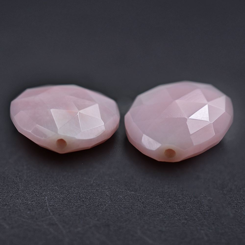 PINK OPAL ROSE CUT BRIOLETTE PEAR (HALF DRILL) 20X15MM 9.70 Cts.