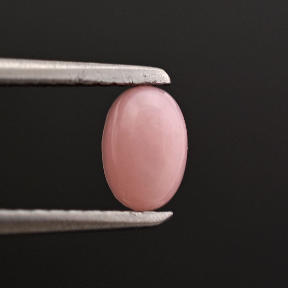 PINK OPAL OVAL CAB 6X4MM 0.39 Cts.