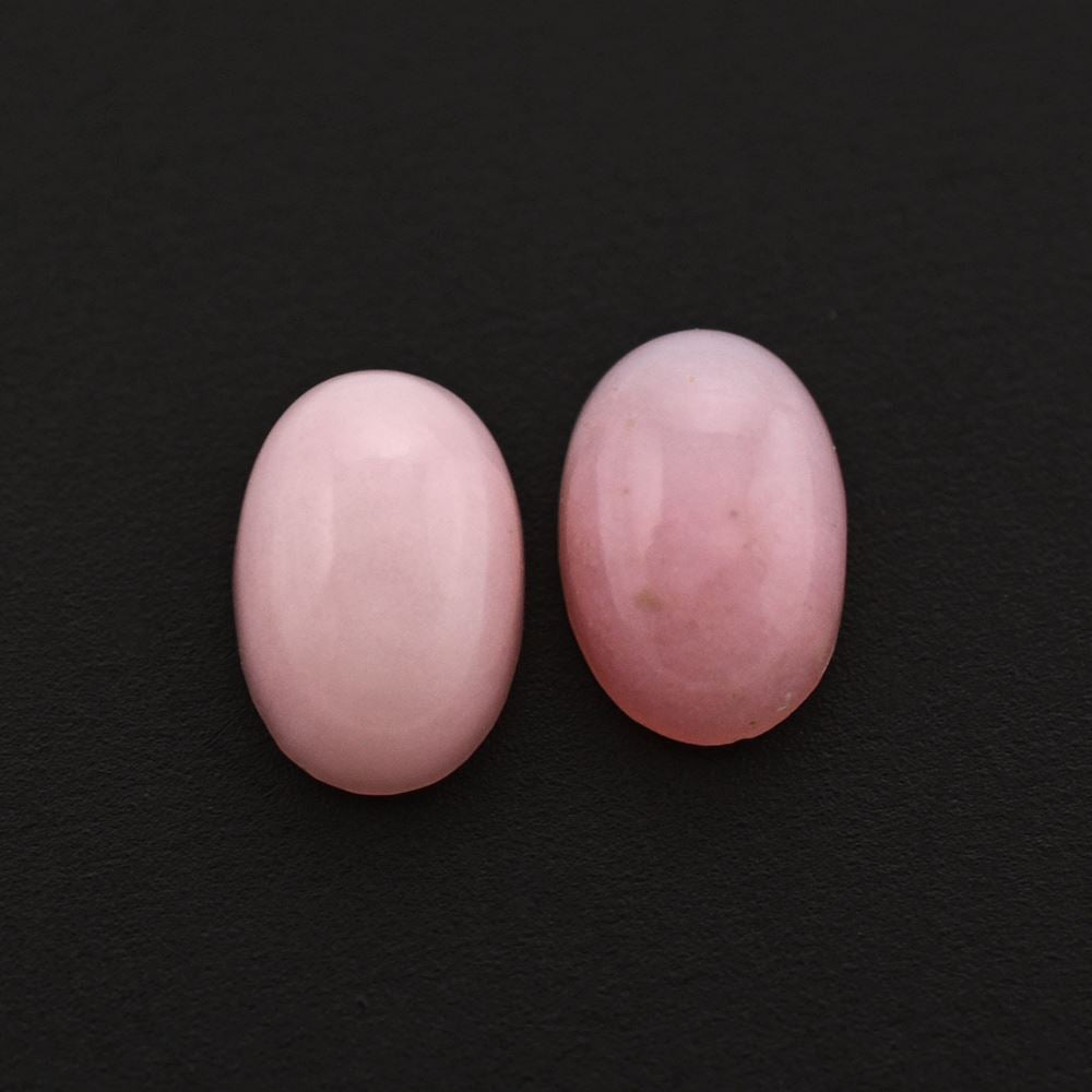 PINK OPAL OVAL CAB 6X4MM 0.39 Cts.