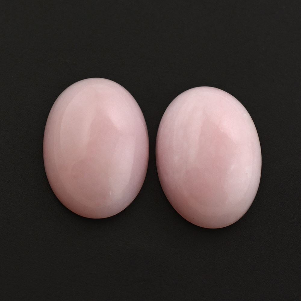 PINK OPAL OVAL CAB 14X10MM 4.14 Cts.