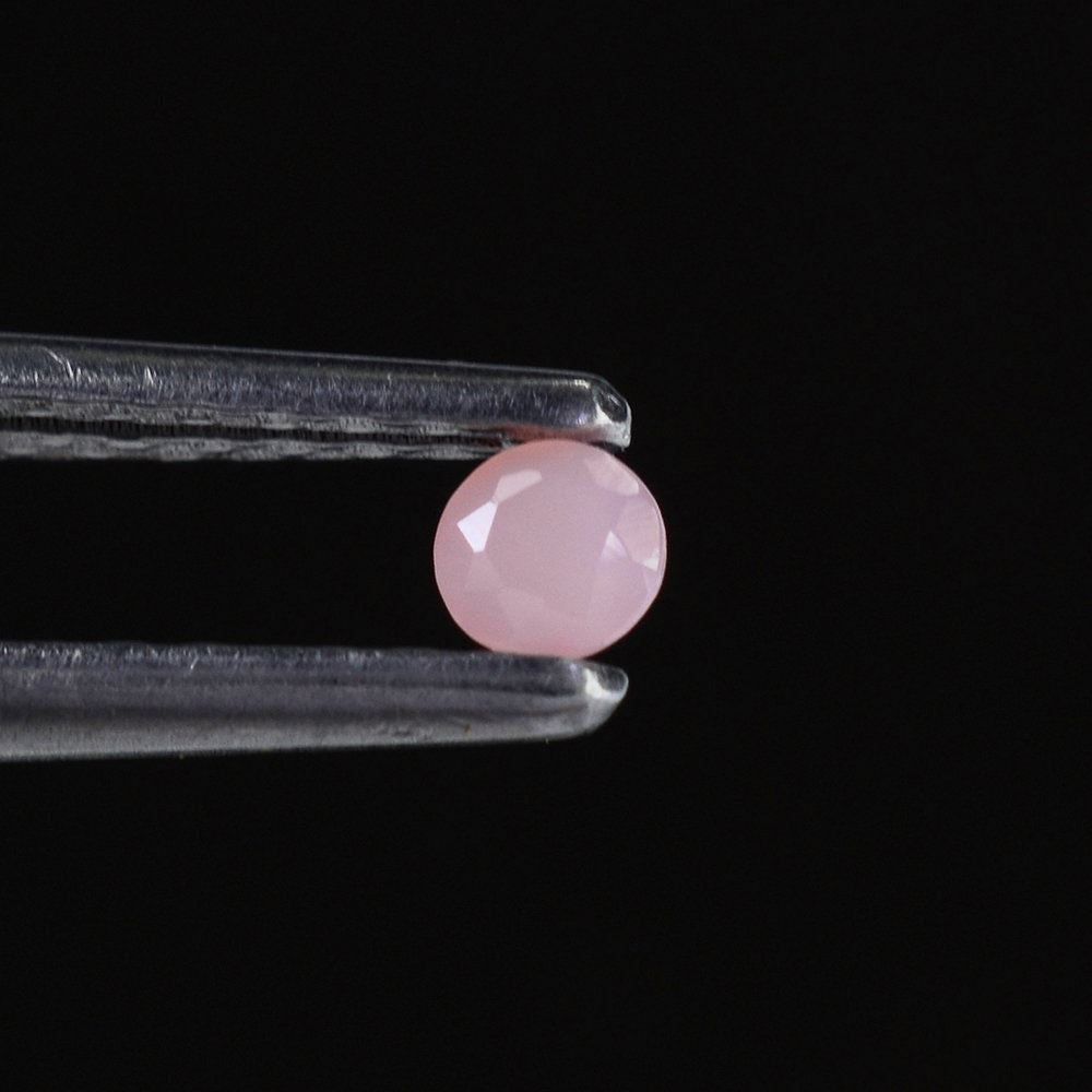 PINK OPAL CUT ROUND 3MM 0.08 Cts.