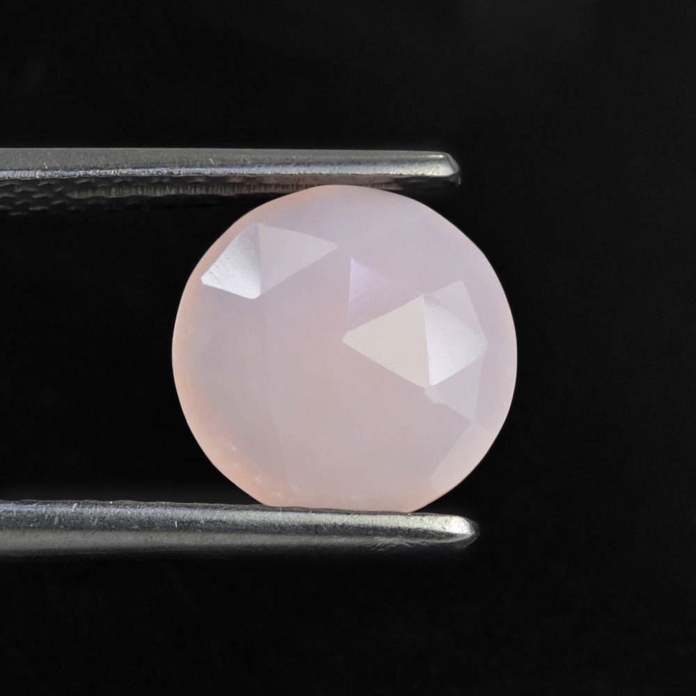 PINK OPAL ONE SIDE ROSE CUT OTHER SIDE TABLE CUT ROUND (LITE) 10MM  1.89 Cts.