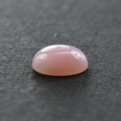 PINK OPAL PLAIN OVAL CAB (LITE/CLEAN) 8X6MM 0.98 Cts.