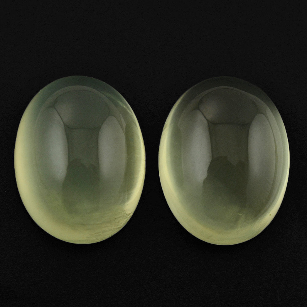 PREHNITE OVAL CAB 13X10MM 7.13 Cts.