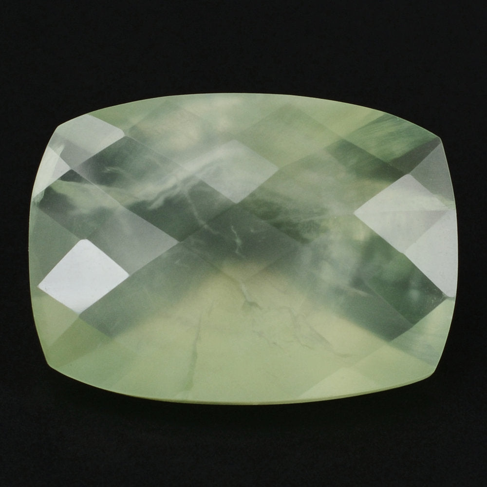 PREHNITE CHECKER TOP DIAMOND CUT BACK CUSHION 18X13MM 12.05 Cts.