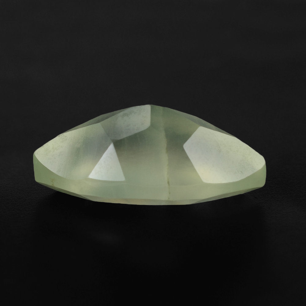 PREHNITE CUT MARQUISE 14X7MM 3.04 Cts.