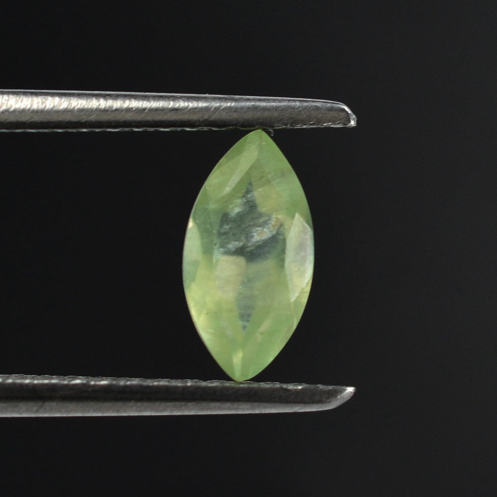 PREHNITE CUT MARQUISE 8X4MM 0.61 Cts.