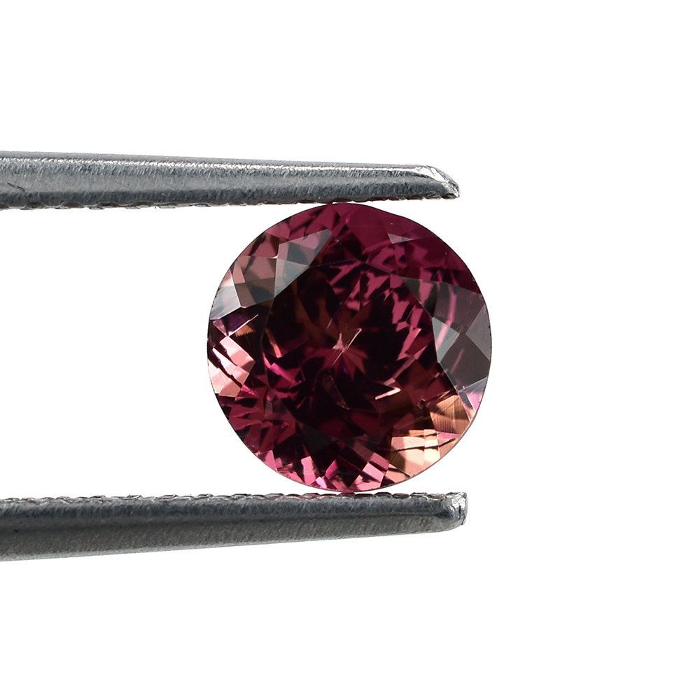 PINK TOURMALINE CUT ROUND (DARK/SI) 6.50MM 1.10 Cts.