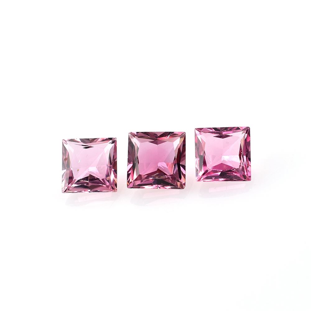 PINK TOURMALINE PRINCESS CUT SQUARE (LITE/SI) 5.00 MM 0.60 Cts.