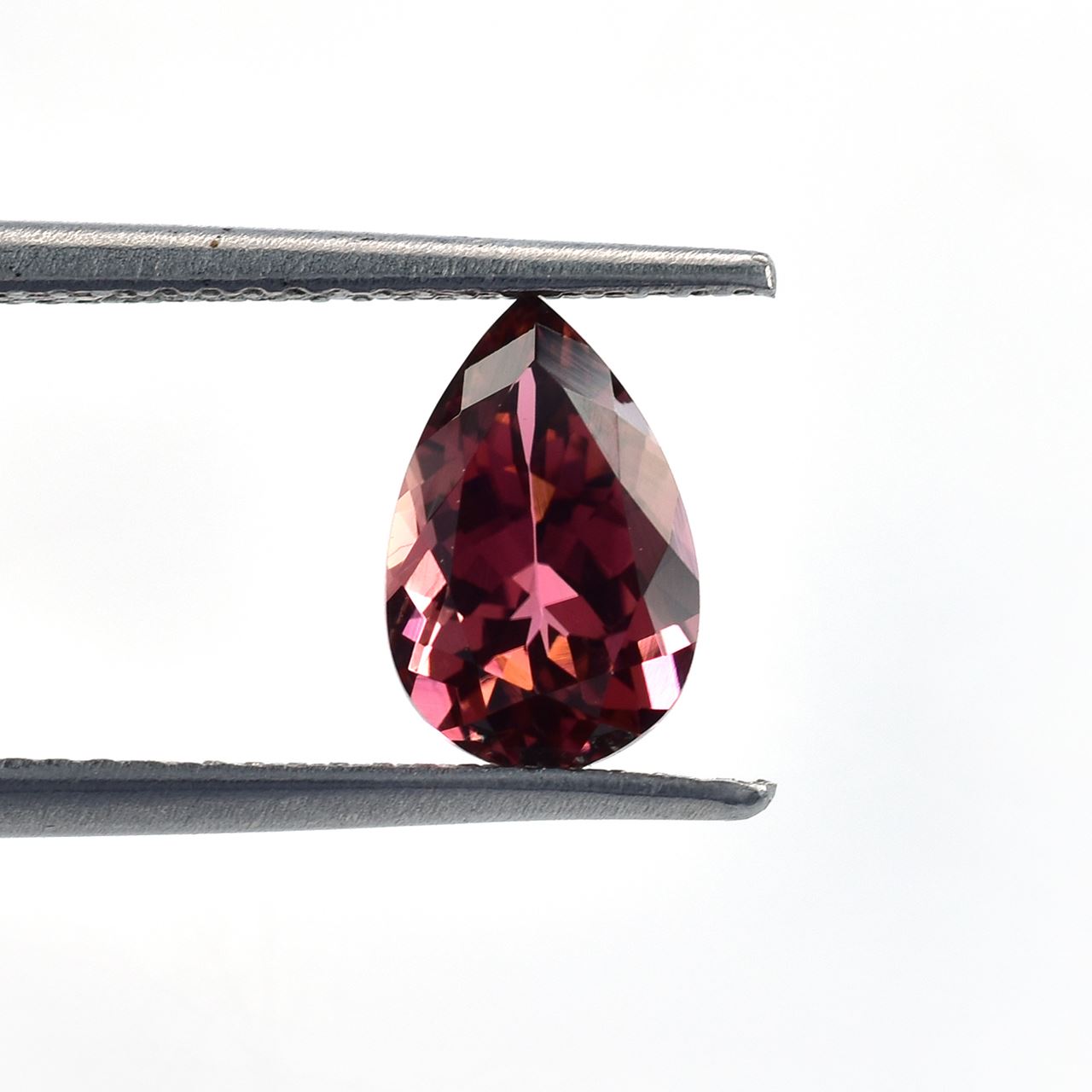 PINK BROWN TOURMALINE CUT PEAR (DARK)(SI) 9.00X6.00 MM 1.38 Cts.