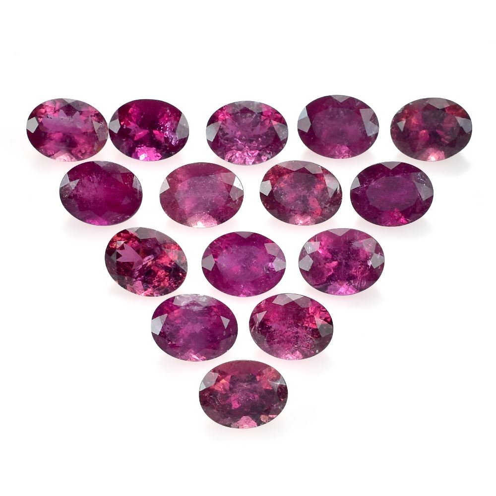 PINK TOURMALINE (VERY MILKY)(HI) WITH CRACKS CUT OVAL 9.00X7.00 MM 1.81 Cts.