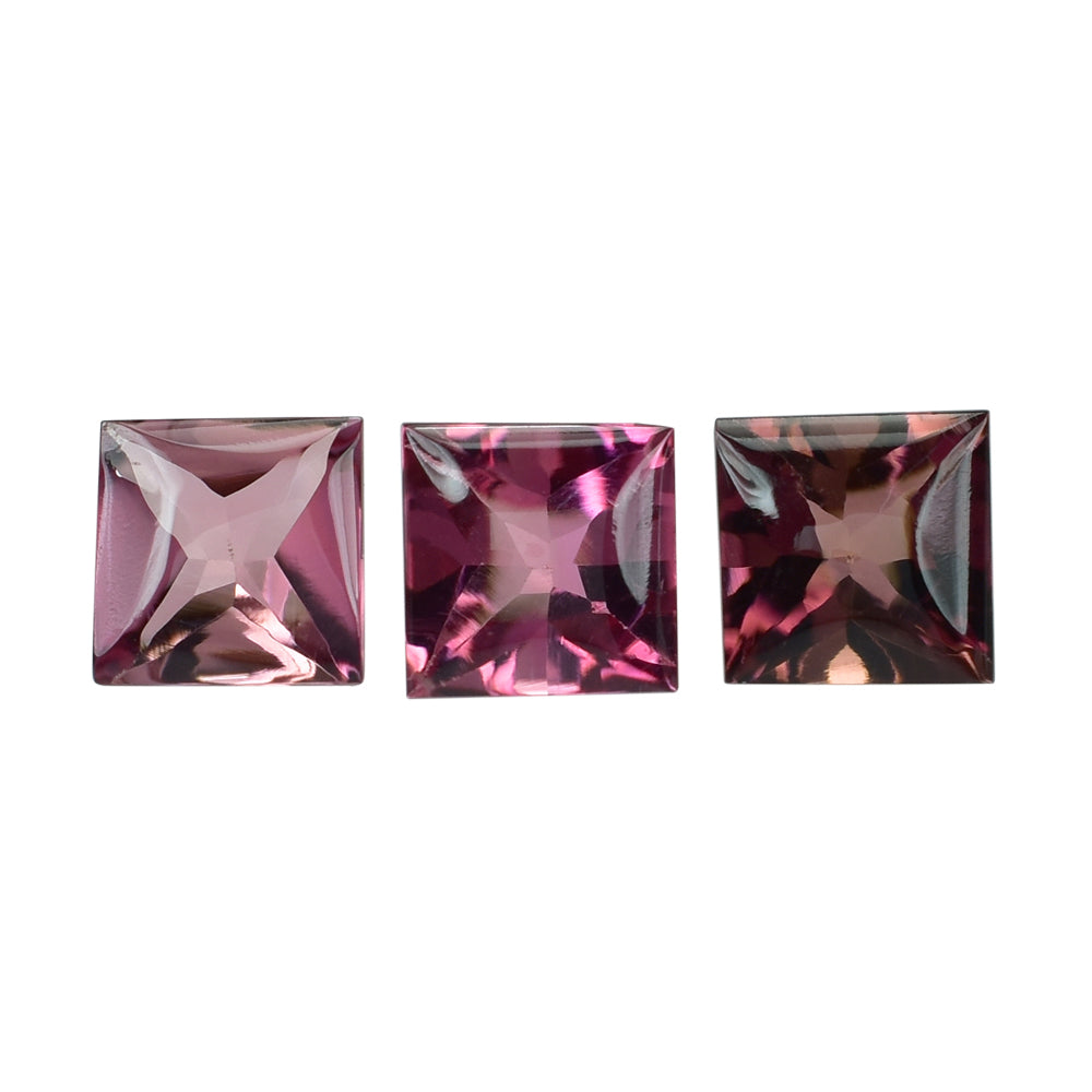 PINK TOURMALINE BUFFTOP SQUARE 6MM 1.07 Cts.