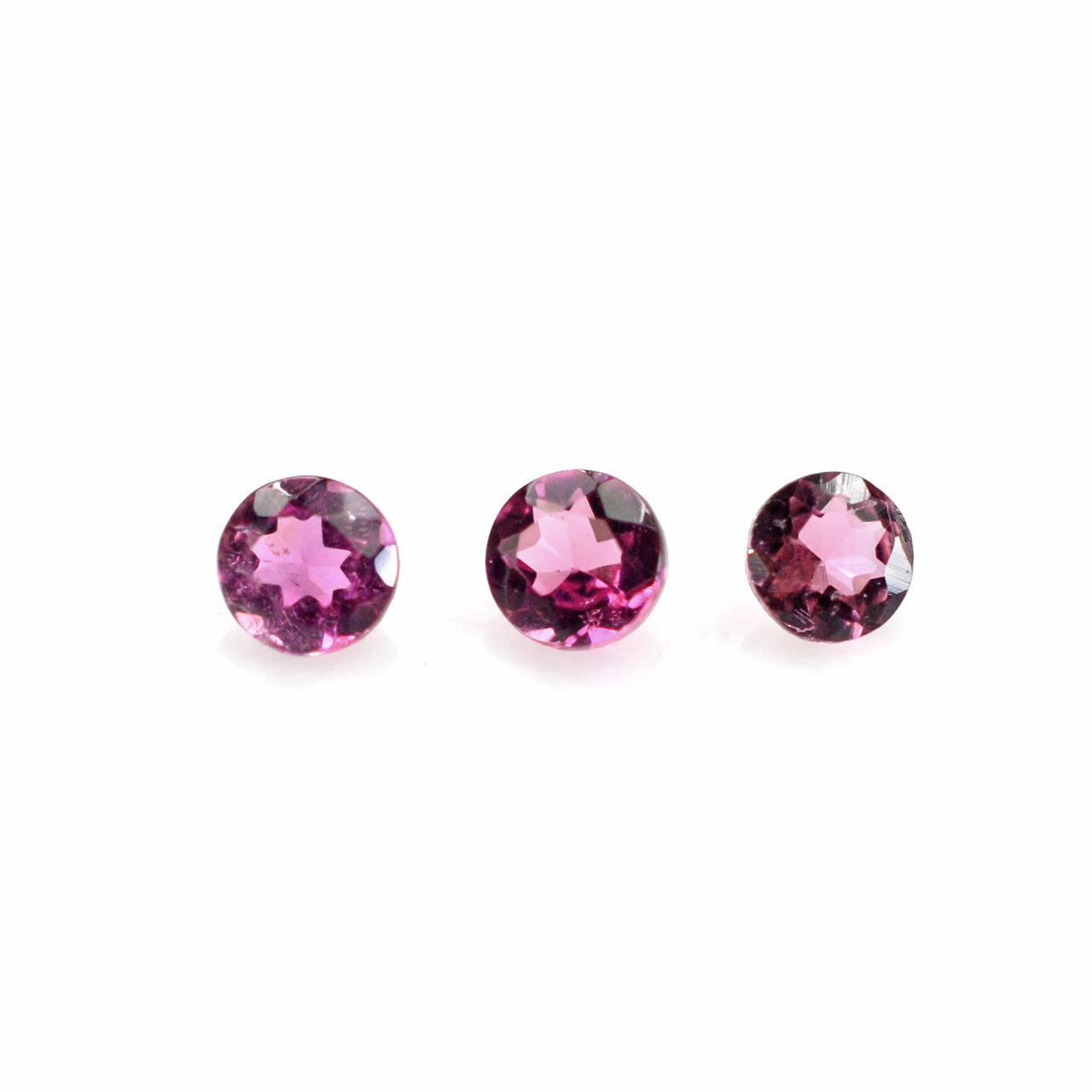 PINK TOURMALINE CUT ROUND 2.50MM 0.06 Cts.