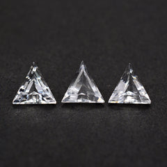 CRYSTAL STEP CUT TRAINGLE 9X8X8MM 1.47 Cts.