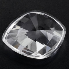 CRYSTAL CARVED CHECKER TOP ONION (DES#68) 16X12MM 5.81 Cts.