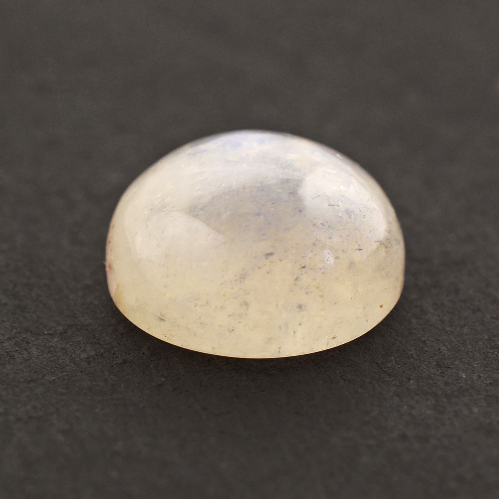 RAINBOW MOONSTONE ROUND CAB (SEMI CLOUDY) 12MM 6.49 Cts.