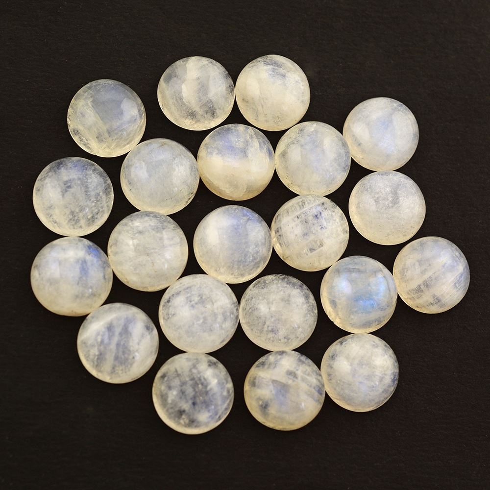 RAINBOW MOONSTONE ROUND CAB (SEMI CLOUDY) 12MM 6.49 Cts.