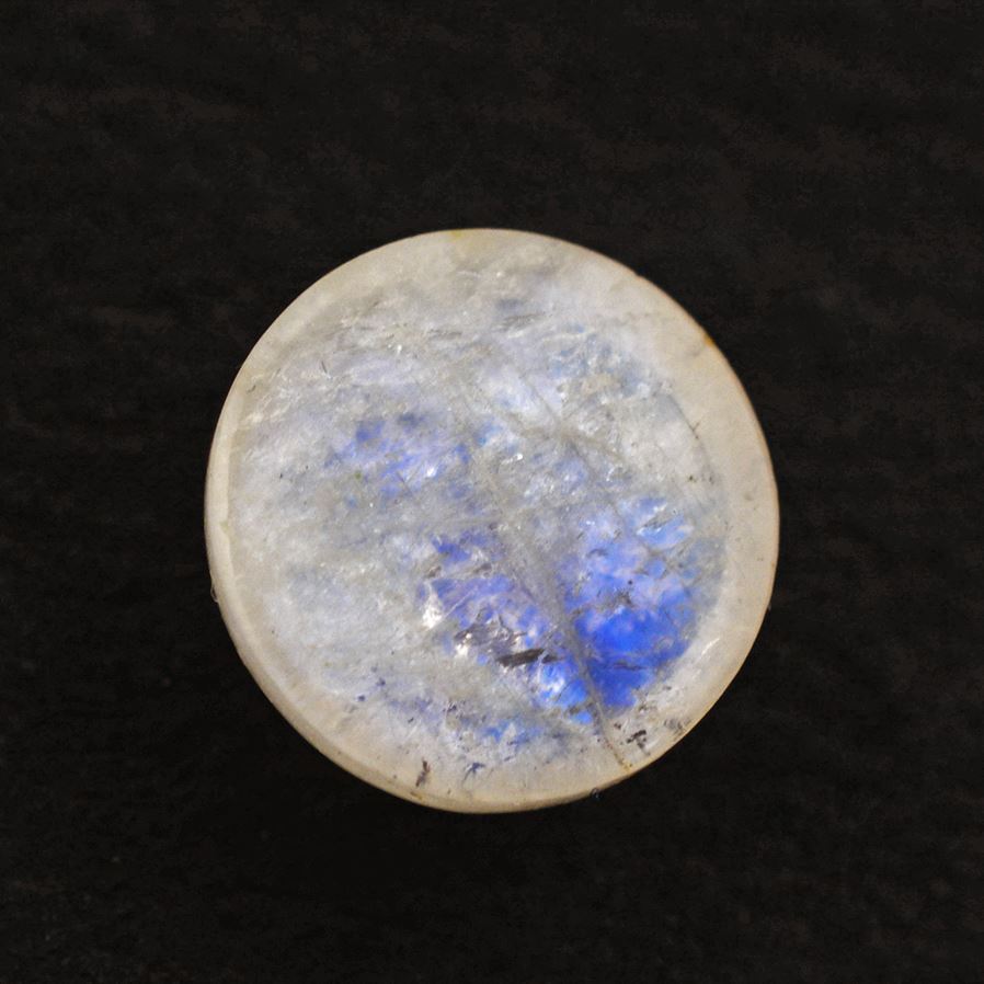 RAINBOW MOONSTONE ROUND CAB (CLOUDY) 6MM 0.87 Cts.