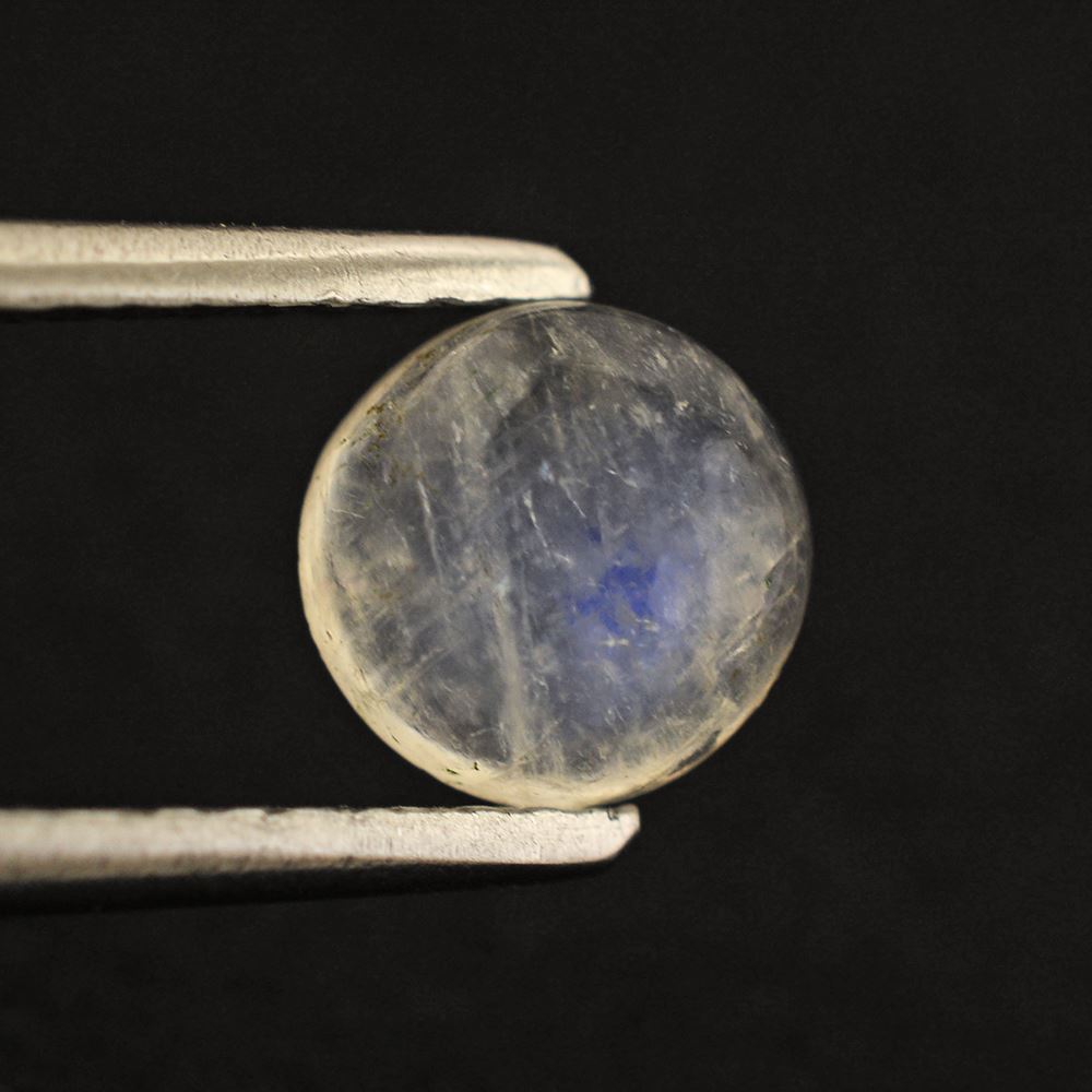 RAINBOW MOONSTONE ROUND CAB (SEMI CLOUDY) 6MM 0.85 Cts.