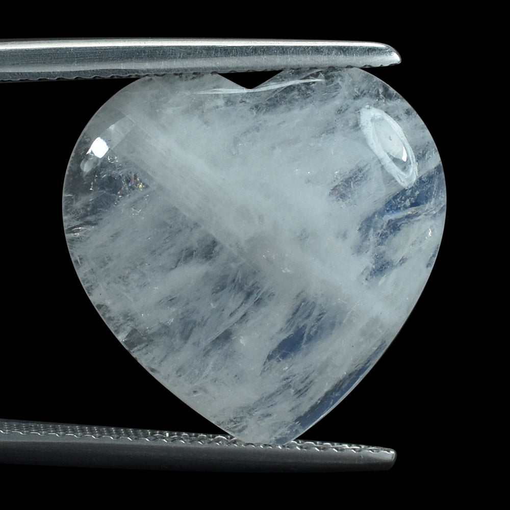 RAINBOW MOONSTONE HEART CAB (SEMI CLOUDY) 18MM 10.80 Cts.