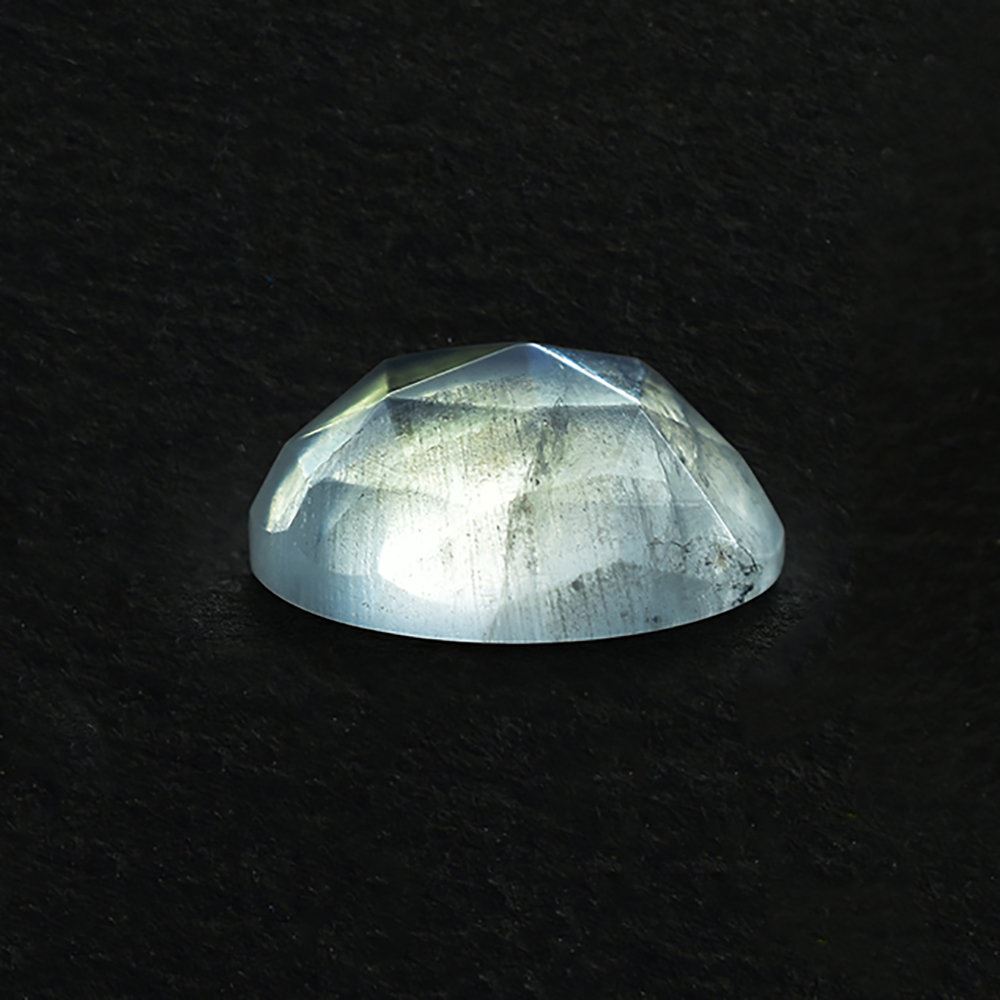 RAINBOW MOONSTONE ROSE CUT TRILLIONISH 10.50X8.80MM 2.84 Cts.