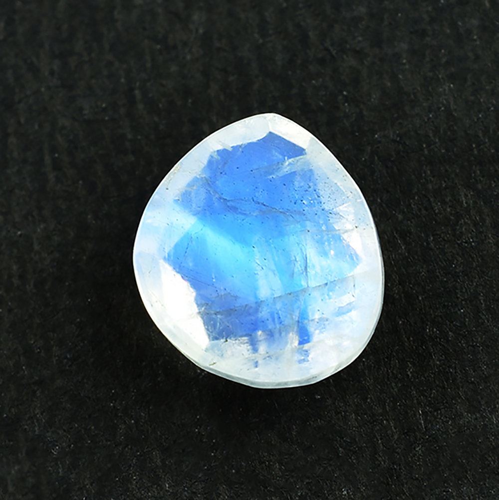 RAINBOW MOONSTONE ROSE CUT TRILLIONISH 10X9MM 2.55 Cts.