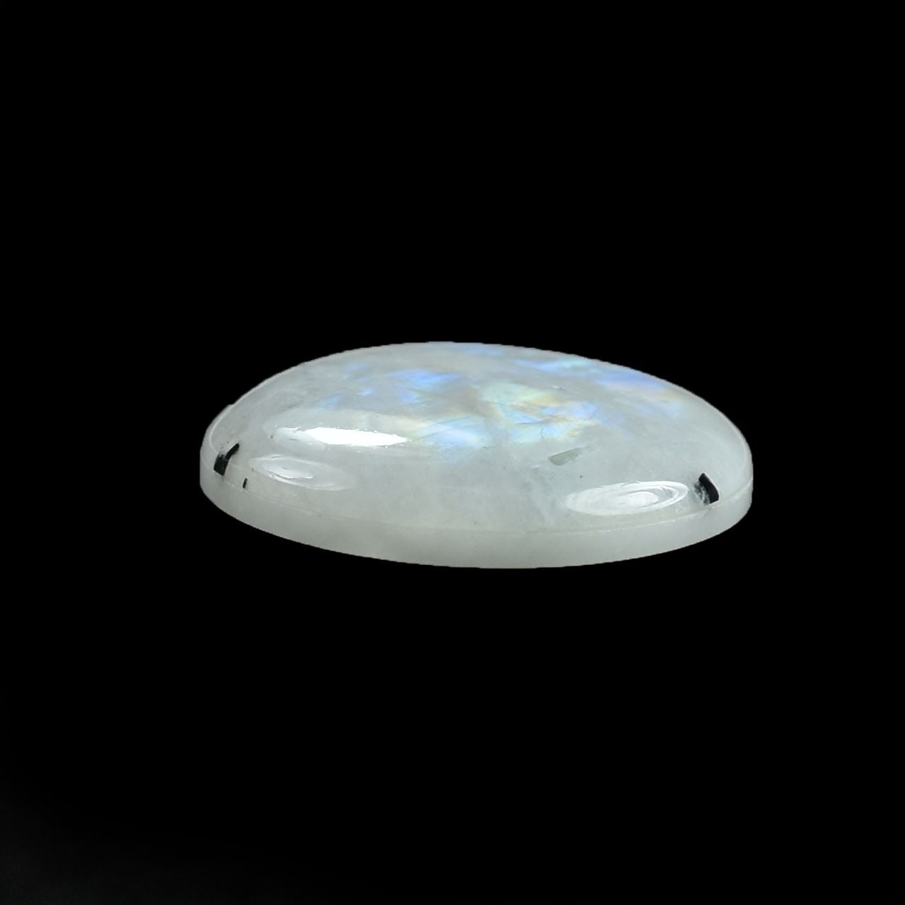 RAINBOW MOONSTONE PLAIN ROUND CAB (CLOUDY)(VERY LOW POWER SOME BLACK SPOT) 20.00X20.00 MM 14.40 Cts.