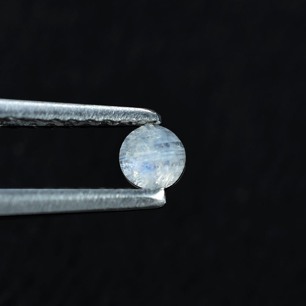 RAINBOW MOONSTONE ROSE CUT ROUND CAB (CLOUDY)(NICE BLUE SHINE) 3.00X3.00 MM 0.10 Cts.