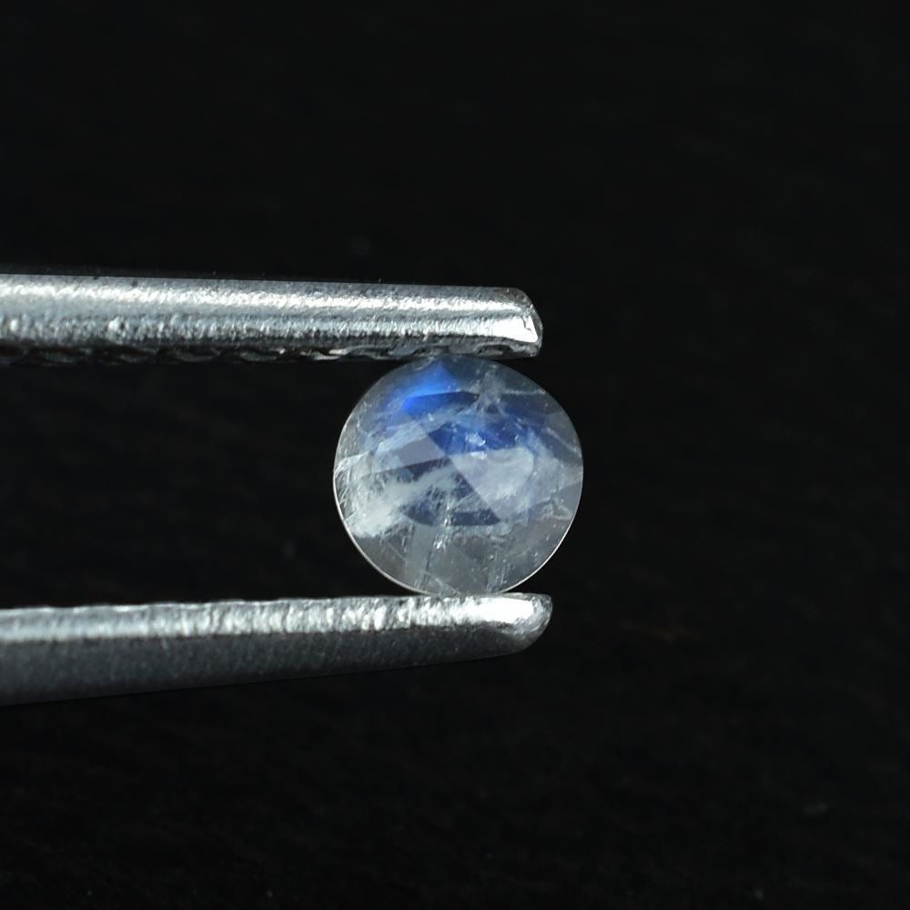 RAINBOW MOONSTONE ROSE CUT ROUND CAB (SEMI CLOUDY)(NICE BLUE SHINE) 3.00X3.00 MM 0.10 Cts.