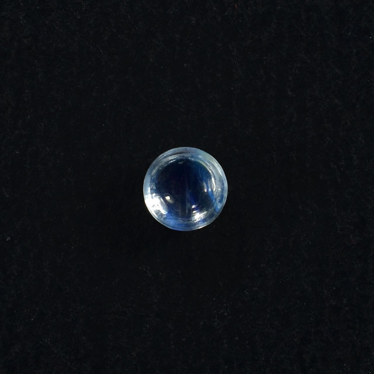 RAINBOW MOONSTONE ROUND CAB (CLEAN TO VSI) 3.00X3.00 MM 0.13 Cts.