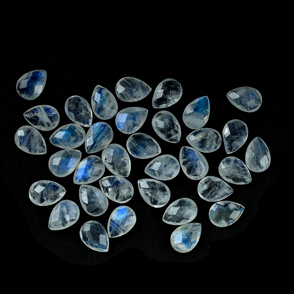 RAINBOW MOONSTONE (SEMI-CLOUDY) CHECKER CUT BRIOLETTE PEAR 10.00X7.00 MM 1.55 Cts.