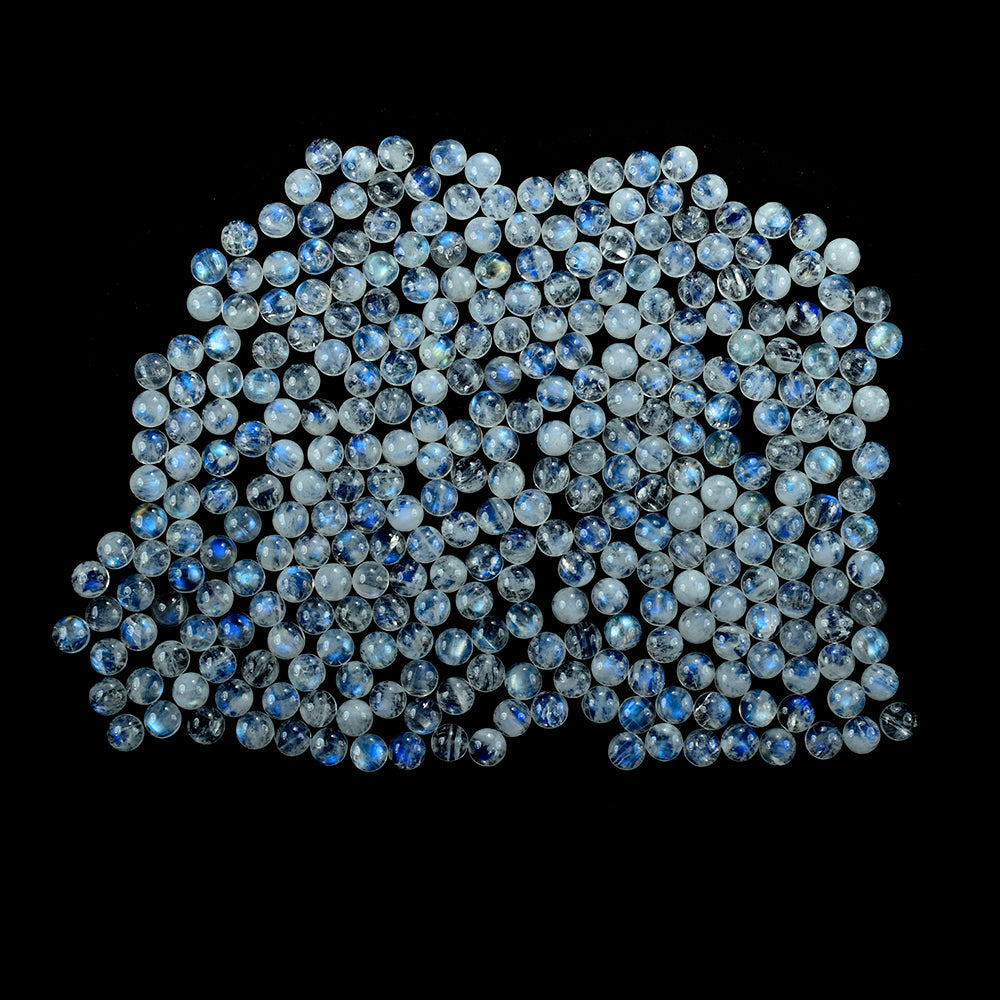 RAINBOW MOONSTONE (SEMI-CLOUDY) PLAIN ROUND CAB 8.00X8.00 MM 1.76 Cts.