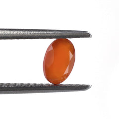 RED ONYX CUT OVAL 6X4MM 0.38 Cts.