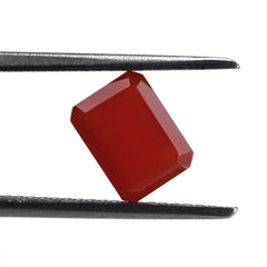 RED ONYX CUT OCTAGON 8X6MM 1.57 Cts.