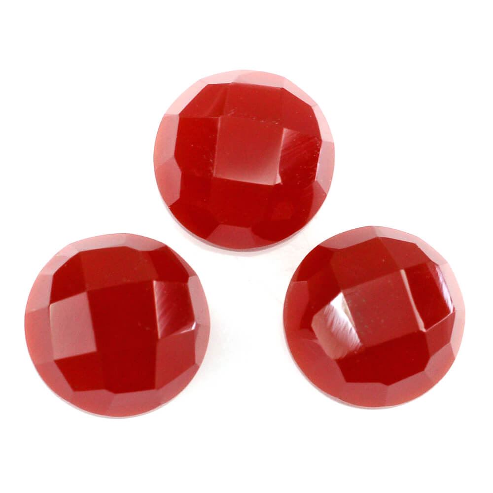 RED ONYX CHECKER ROUND CAB 6MM 0.98 Cts.