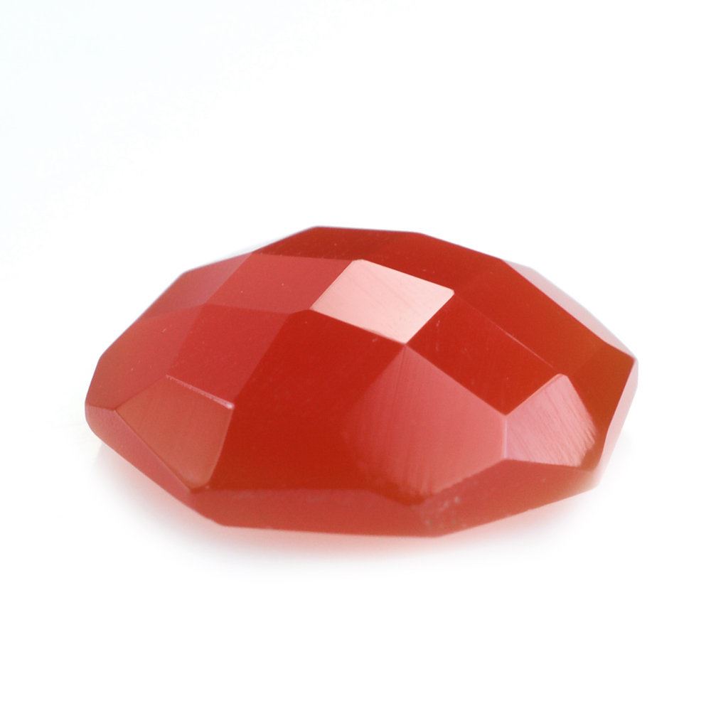 RED ONYX CHECKER OCTAGON CAB 10MM 2.74 Cts.