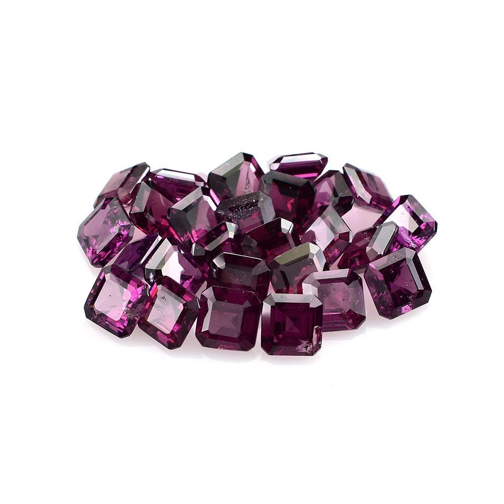 RHODOLITE STEP CUT OCTAGON (HI) 6X6MM 1.23 Cts.