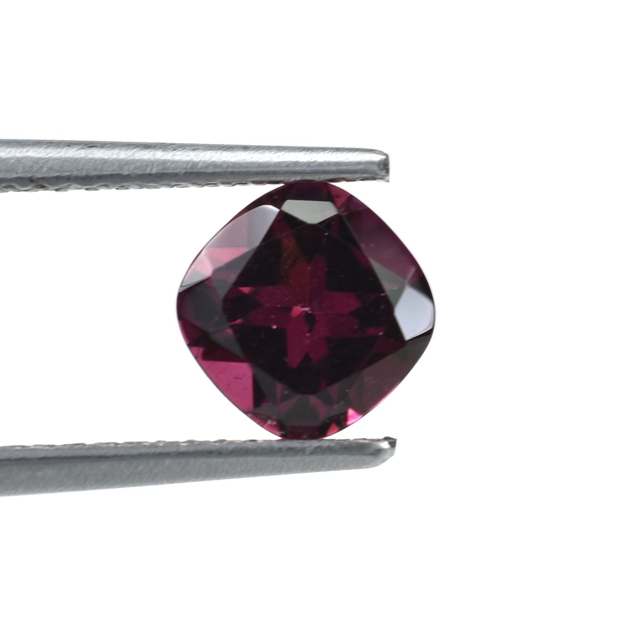 RHODOLITE CUT CUSHION CUT (REDDISH/ PURPLE)(SI) 6.00X6.00 MM 1.21 Cts.