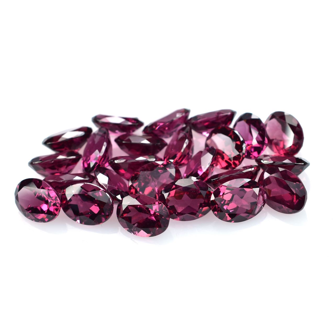 RHODOLITE CUT OVAL (REDDISH PURPLE DARK)(HI) 8.00X6.00 MM 1.50 Cts.