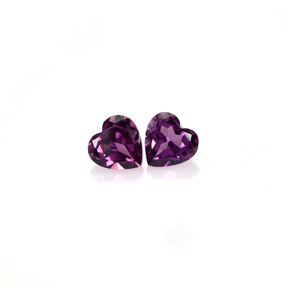 RHODOLITE CUT HEART (REDDISH PURPLE LITE)(CLEAN) 7.00X7.00 MM 1.73 Cts.