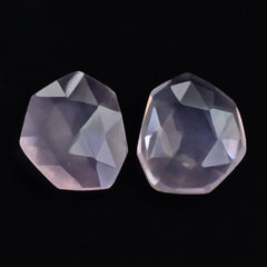 ROSE QUARTZ ROSE CUT BRIOLETTE UNEVEN SHAPE 14.40X12.50MM 5.25 Cts.