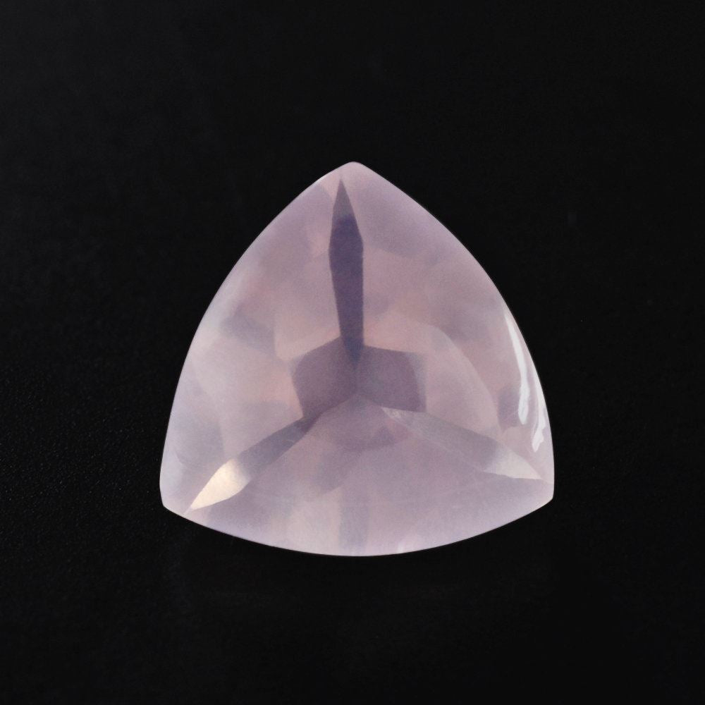 ROSE QUARTZ BUFFTOP TRILLION 10MM 3.03 Cts.