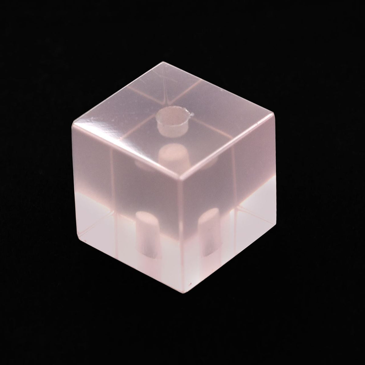 ROSE QUARTZ CUBE SHAPE (2 SIDE DRILLED)(H/D-2.00MM)(SUPER)(CLEAN)(TRANSPARENT) 10.00X10.00 MM 12.36 Cts.