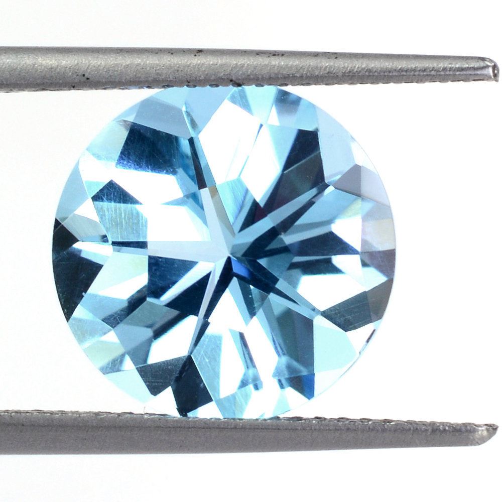 SKY BLUE TOPAZ PENTAGON ROUND WITH STAR CUT BACK (DES#43) 12MM 6.55 Cts.