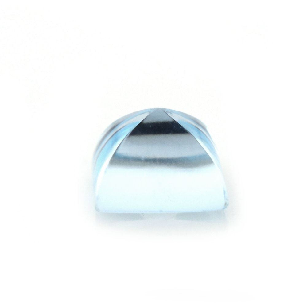 SKY BLUE TOPAZ PYRAMID SQUARE CAB 5MM 0.97 Cts.