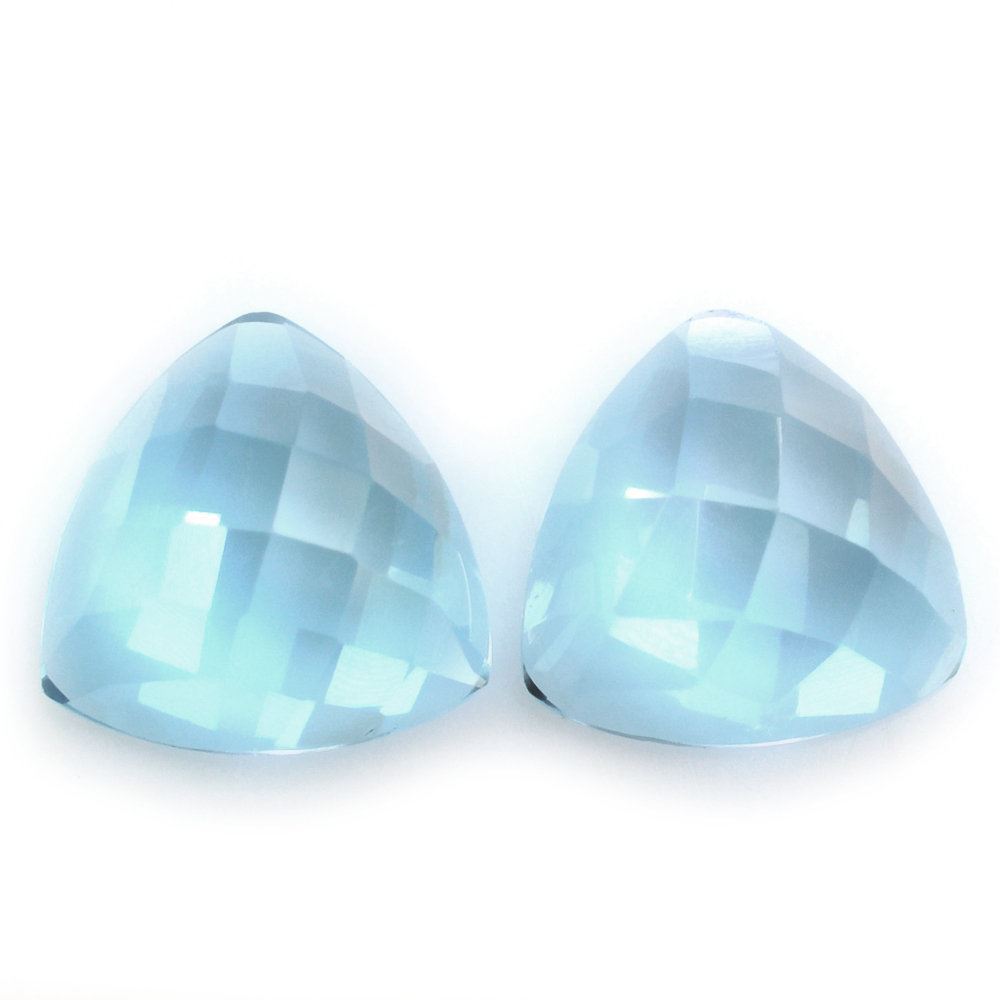 SKY BLUE TOPAZ CHECKER TRILLION CAB 10MM 3.85 Cts.