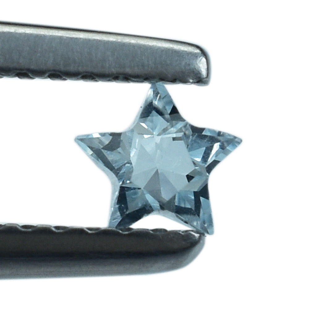 SKY BLUE TOPAZ CUT STAR 4MM (THICKNESS:-2.60-3.00MM) 0.25 Cts.