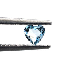 SKY BLUE TOPAZ CUT HEART (NORMAL/CLEAN) 4X4MM 0.33 Cts.